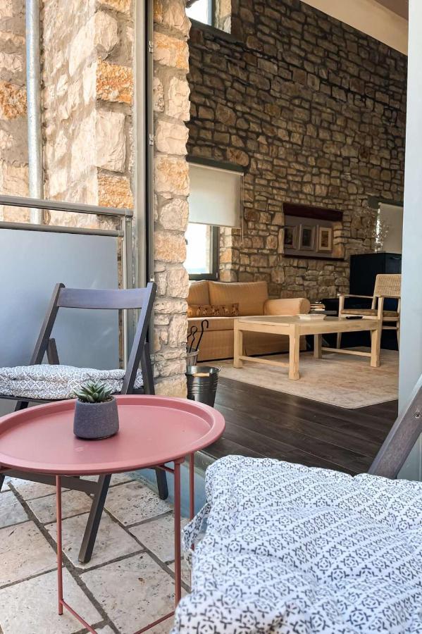 Epirus Stone Suites Kalpaki  ภายนอก รูปภาพ